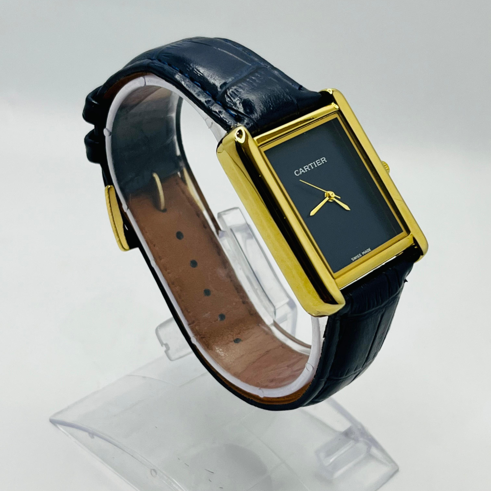 Cartier Elegant Gold Frame Men’s Watch