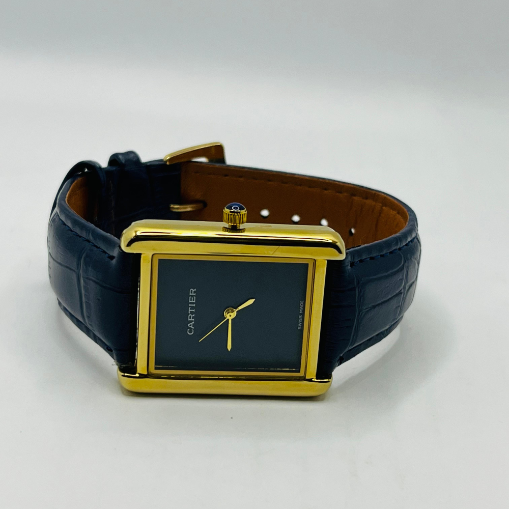 Cartier Elegant Gold Frame Men’s Watch